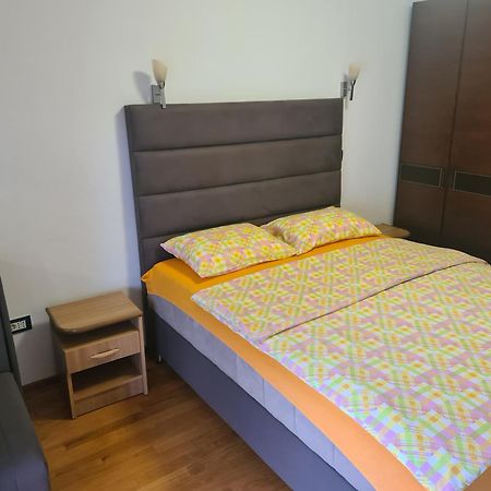 Seaview Apartment バール 部屋 写真